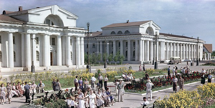 Площадь победы. Цимлянск. 1952 год.